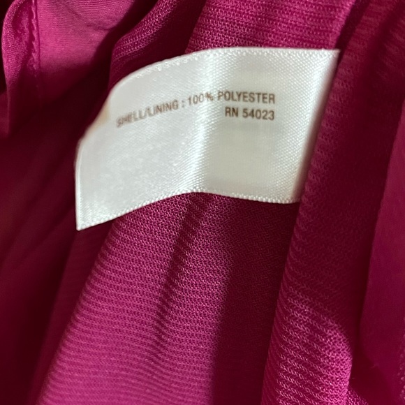 Old Navy Sleeveless Dress - Picture 9 of 9